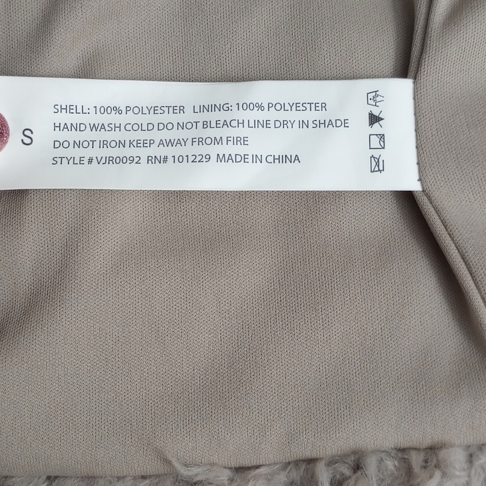 Ashley Shaggy Cardigan Brand New with Tags Size Small - Picture 4 of 5
